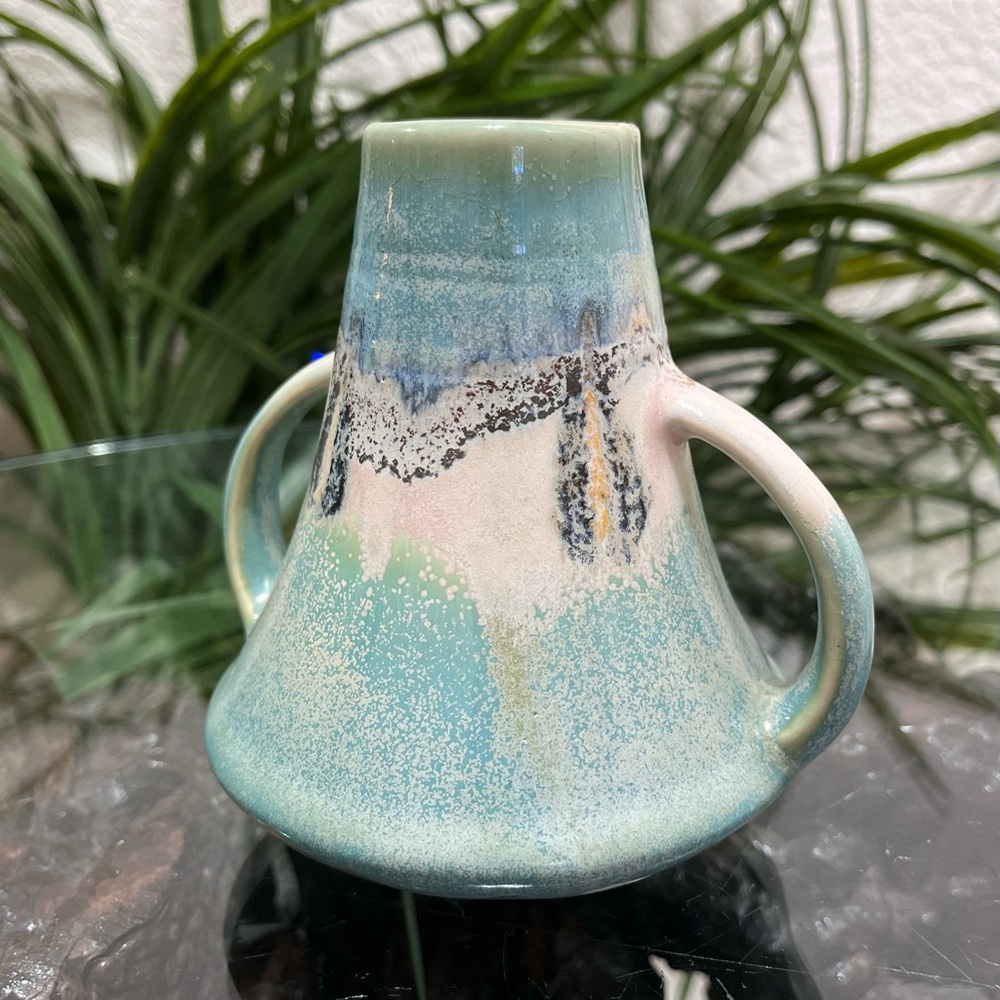 💥Vintage💥 Japanese Two Handle Design Mid Century 1960s Art Pottery - Picture 6 of 10